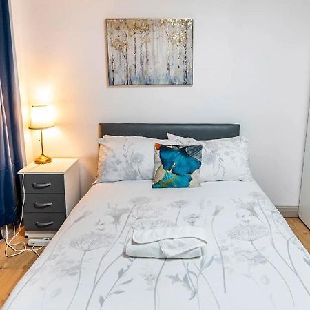 Double Bed Room In Flat Near Birmingham City Centre Exterior foto